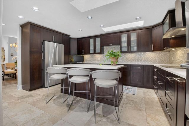 706 Foxpointe Circle, Delray Beach, FL 33445