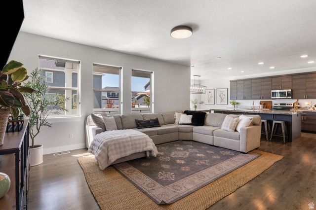 592 S 2150 W, Lehi, UT 84043