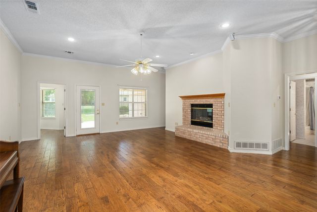 5522 Wedgefield Road, Granbury, TX 76049