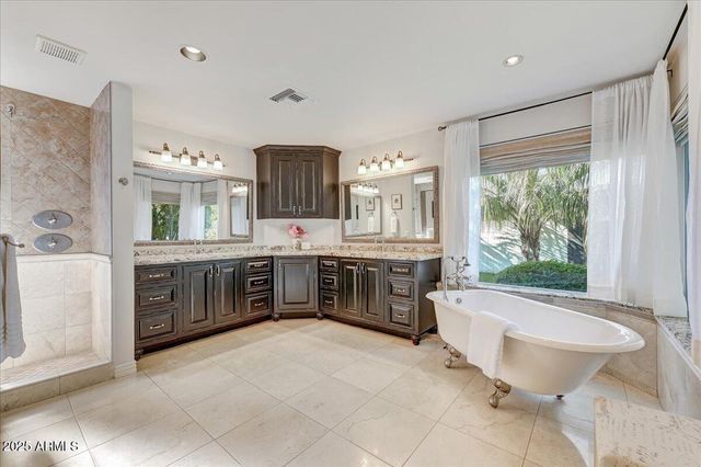 5104 N 33RD Street, Phoenix, AZ 85018