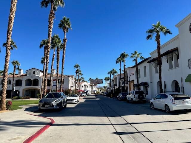 50600 Santa Rosa Plaza 7, La Quinta, CA 92253