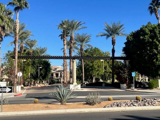 50600 Santa Rosa Plaza 7, La Quinta, CA 92253