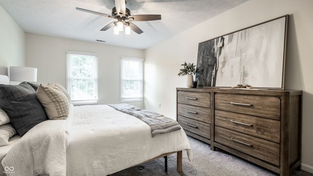 2136 Sequoia Lane, Indianapolis, IN 46240