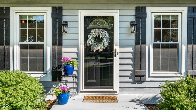 2136 Sequoia Lane, Indianapolis, IN 46240