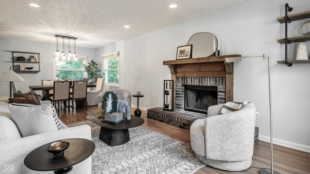 2136 Sequoia Lane, Indianapolis, IN 46240