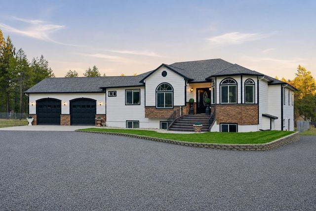28302 N Mill Ln, Spokane, WA 99006