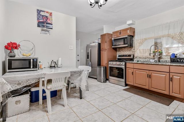 754 Highland Avenue, Newark, NJ 07104