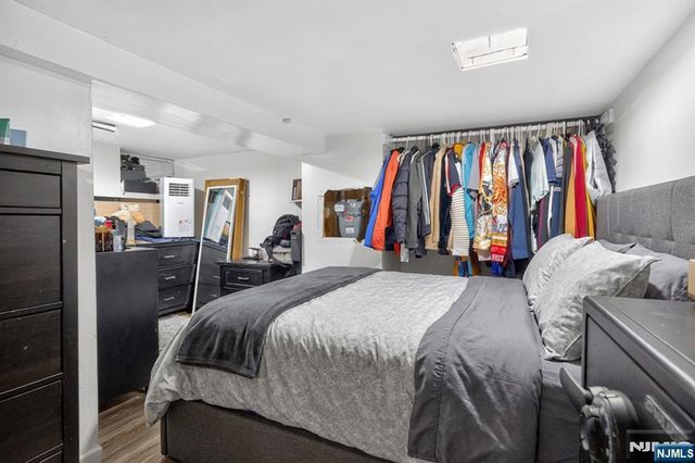 754 Highland Avenue, Newark, NJ 07104