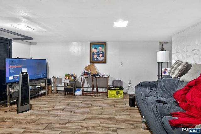 754 Highland Avenue, Newark, NJ 07104