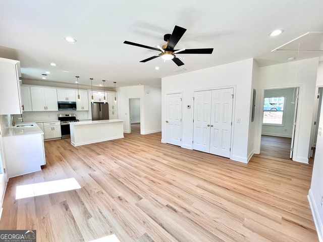 204 Custer Circle, Griffin, GA 30223