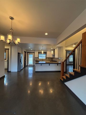 1858 Hunters Way, Bozeman, MT 59718