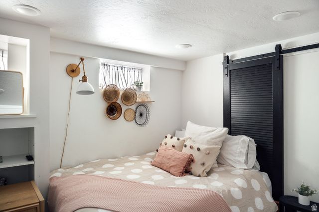 957 FIRST AVE, Salt Lake City, UT 84103