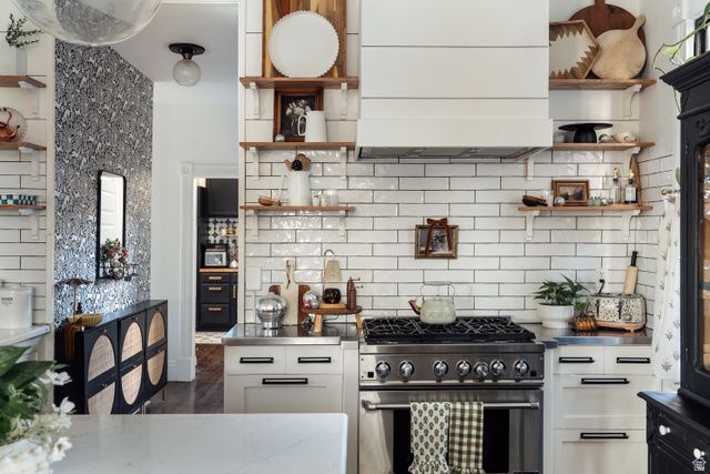 957 FIRST AVE, Salt Lake City, UT 84103