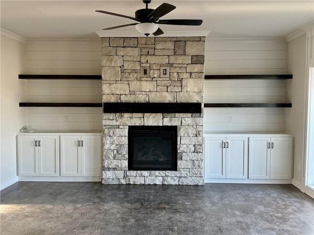 6000 NE 118th Street, Kansas City, MO 64156