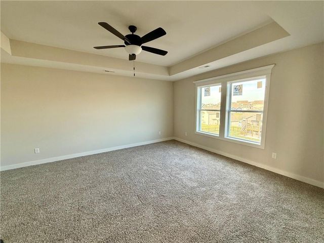 6000 NE 118th Street, Kansas City, MO 64156