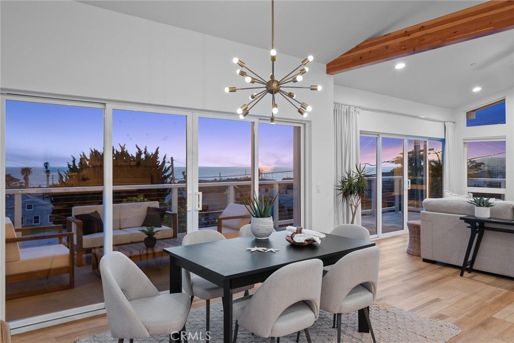 Image 13 of property listing at 194 6th Street, Cayucos, CA 93430