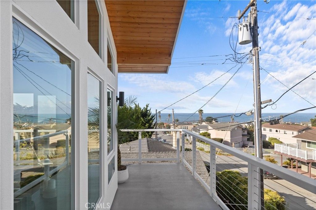 Image 25 of property listing at 194 6th Street, Cayucos, CA 93430