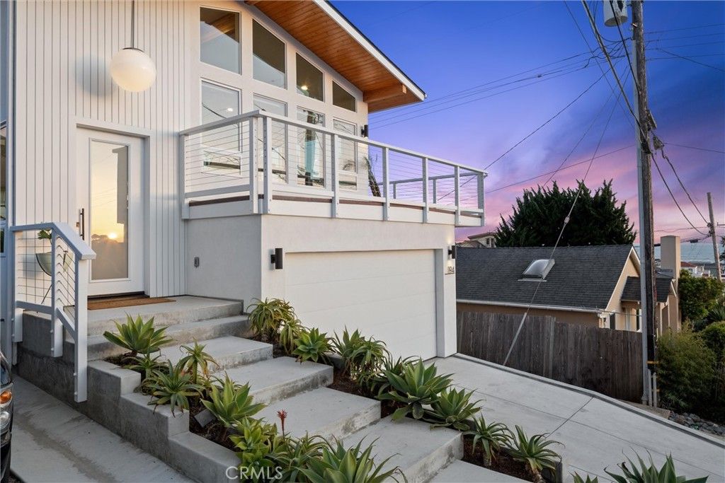 Image 65 of property listing at 194 6th Street, Cayucos, CA 93430
