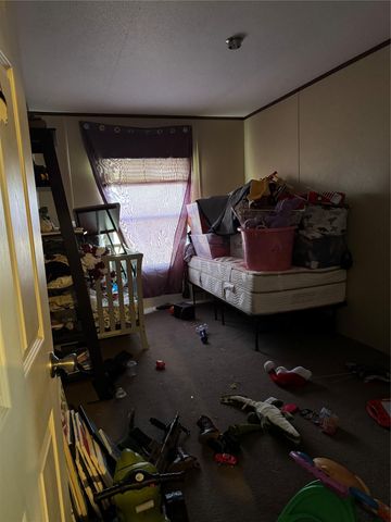 490 Rosewood DR, Dale, TX 78616