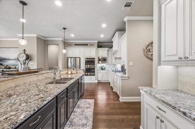 3411 Cactus Branch Court, Houston, TX 77059