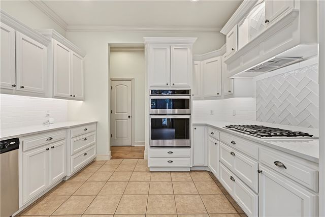 3103 E Greystone Drive, Springdale, AR 72764