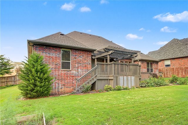 3103 E Greystone Drive, Springdale, AR 72764