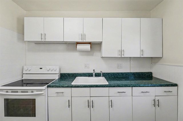 20450 Lancaster Street, Harper Woods, MI 48225