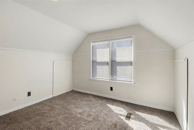 20450 Lancaster Street, Harper Woods, MI 48225