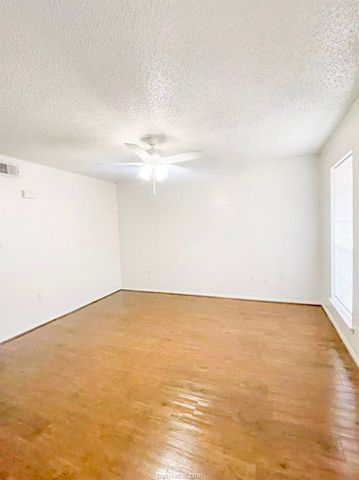 807 East 31st Street 9, Bryan, TX 77803