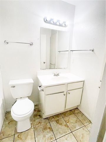 807 East 31st Street 9, Bryan, TX 77803