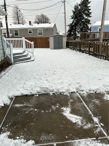 63 West Cherbourg Drive, Cheektowaga, NY 14227