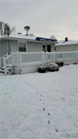 63 West Cherbourg Drive, Cheektowaga, NY 14227