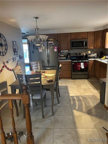 63 West Cherbourg Drive, Cheektowaga, NY 14227