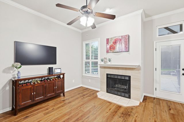 4506 Dorchester Court, Grapevine, TX 76051