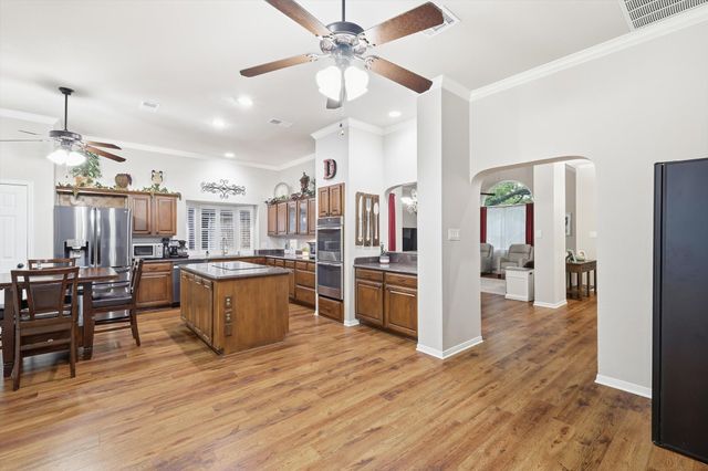 4506 Dorchester Court, Grapevine, TX 76051