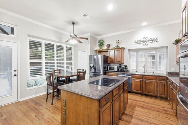 4506 Dorchester Court, Grapevine, TX 76051