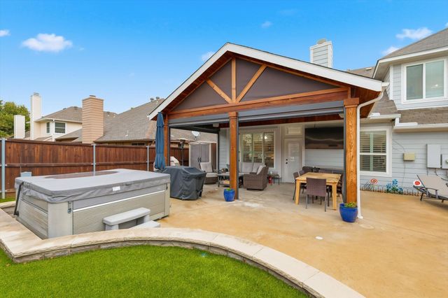 4506 Dorchester Court, Grapevine, TX 76051