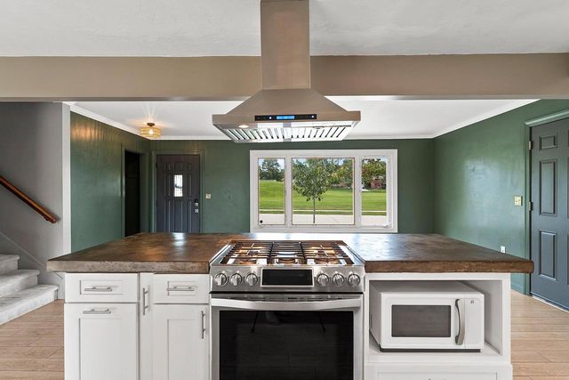 654 CEDAR STREET, Neenah, WI 54956