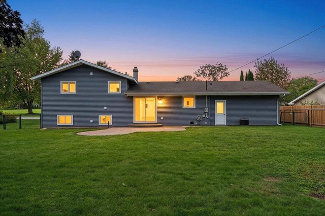 654 CEDAR STREET, Neenah, WI 54956