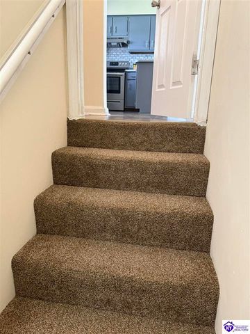 872 Shelby Avenue, Radcliff, KY 40160