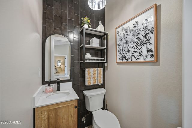5213 W Dobbins Road, Laveen, AZ 85339