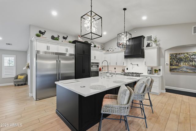 5213 W Dobbins Road, Laveen, AZ 85339