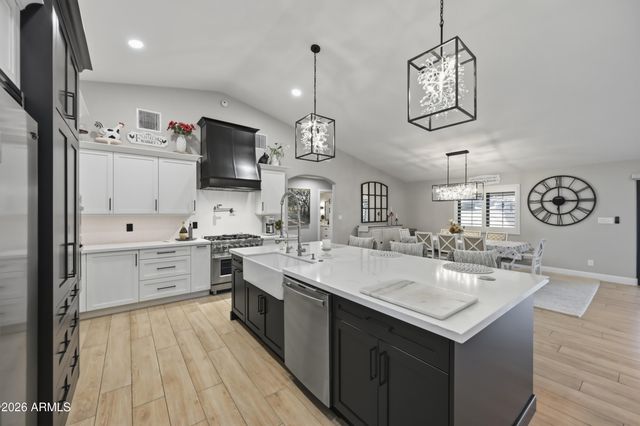 5213 W Dobbins Road, Laveen, AZ 85339