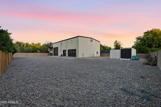 5213 W Dobbins Road, Laveen, AZ 85339