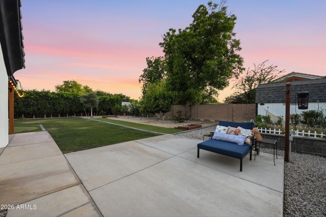 5213 W Dobbins Road, Laveen, AZ 85339