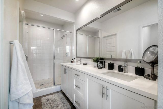 6058 Colt Place 101, Carlsbad, CA 92009