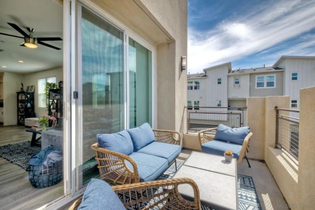 6058 Colt Place 101, Carlsbad, CA 92009