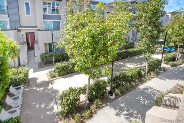 6058 Colt Place 101, Carlsbad, CA 92009