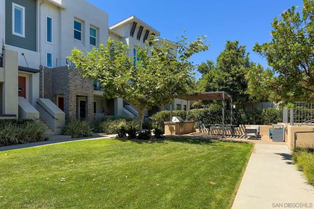 6058 Colt Place 101, Carlsbad, CA 92009