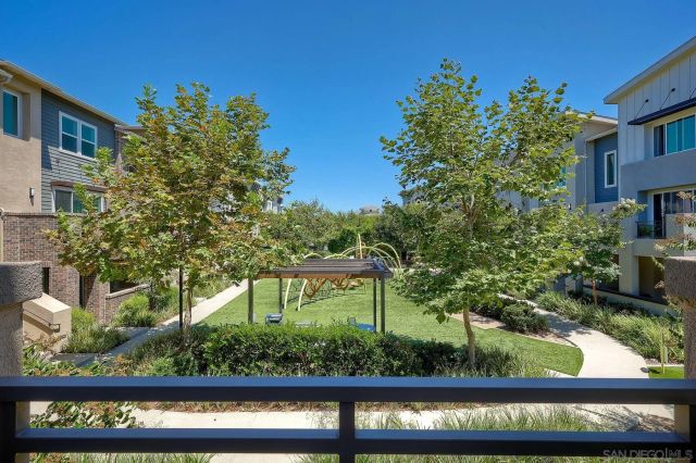 6058 Colt Place 101, Carlsbad, CA 92009